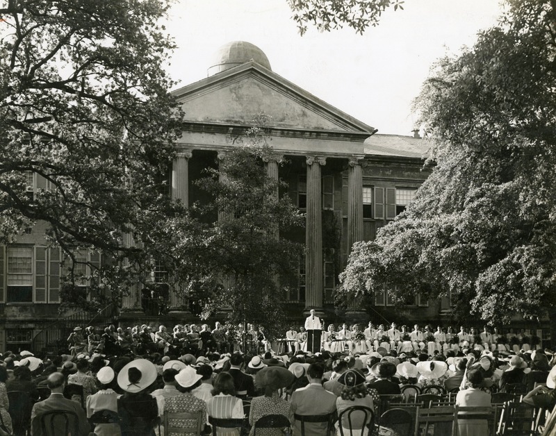 Spring Commencement 1943